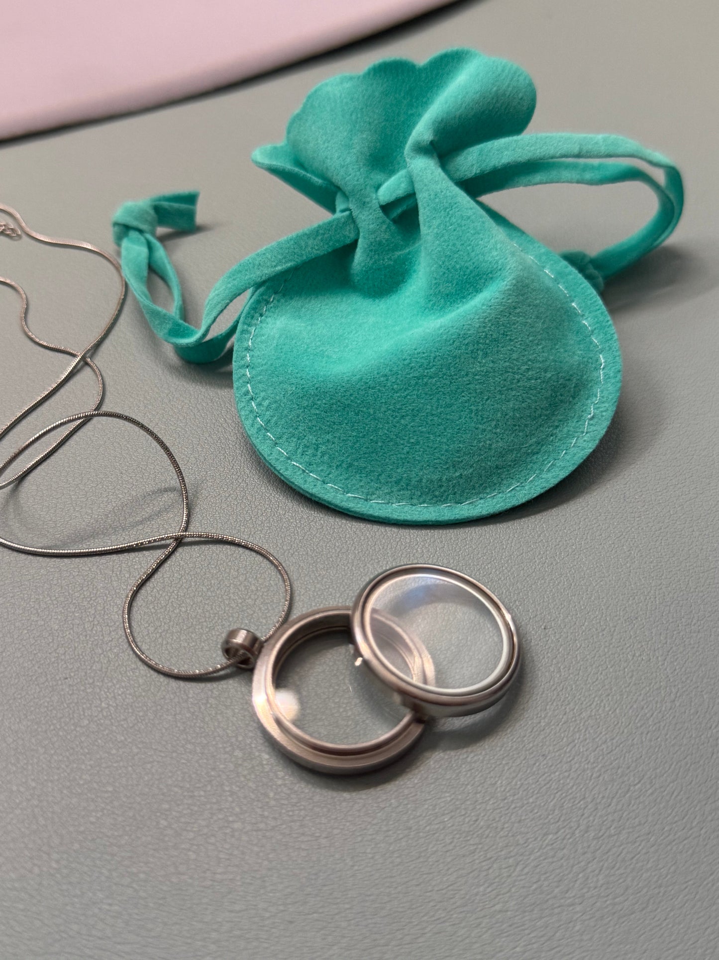 Personalized Pet Keepsake Pendant – Photo & Hair/Ash Capsule-Anastasi Gifts